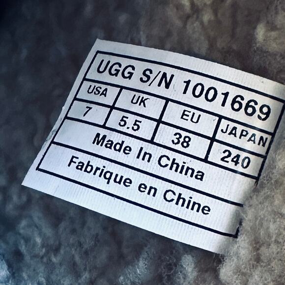 UGG Women's Haywell Mid-Calf Boots Brown Size 7 Winter Sheepskin Lined - Picture 13 of 13